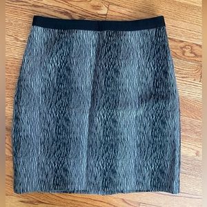 Ann Taylor Skirt Black Gray Sz 8 New w/out Tags PERFECT